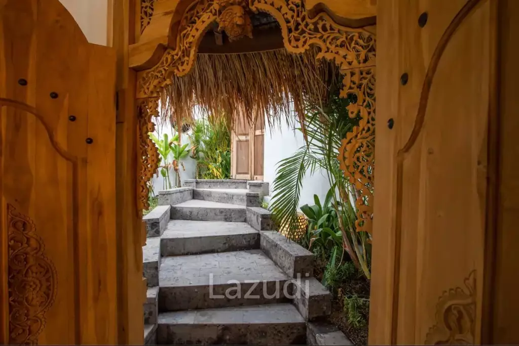 Spectacular Villa in Bali with Rice Field Views and Proximity to Amenities and Gym