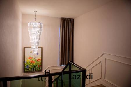 Zermatt Hua Hin : Luxurious Two-Story Villa Soi 102