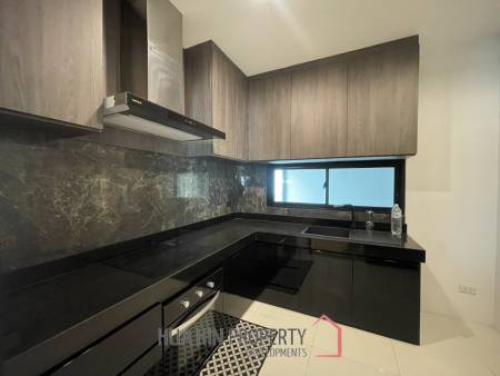 Zermatt Hua Hin : Luxurious Two-Story Villa Soi 102