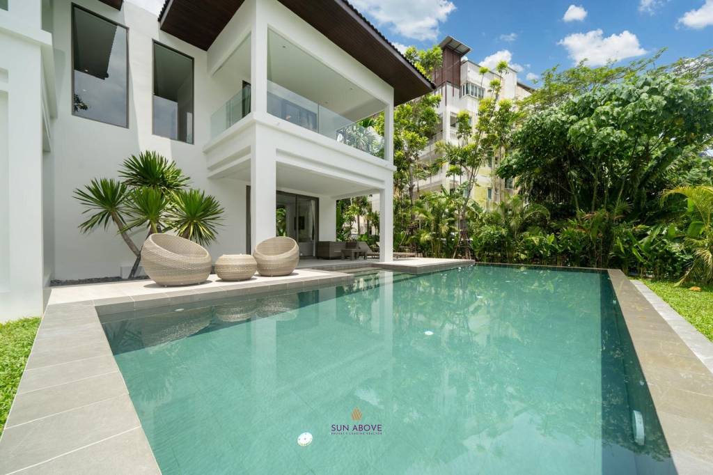 Modern Tropical 3-Bedroom Villa - 5 Minutes from Kamala Beach