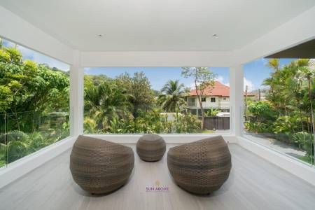 Modern Tropical 3-Bedroom Villa - 5 Minutes from Kamala Beach