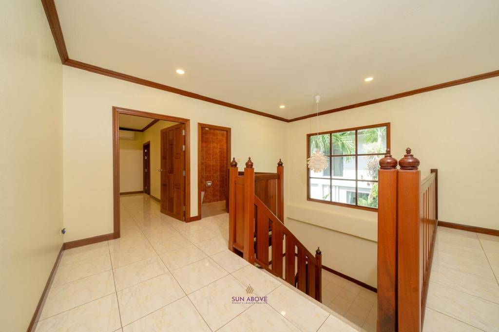 Beautiful Thai-Style 3-Bedroom House  In  Kamala