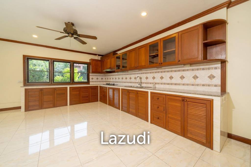 Beautiful Thai-Style 3-Bedroom House  In  Kamala
