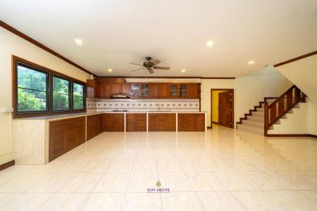 Beautiful Thai-Style 3-Bedroom House  In  Kamala