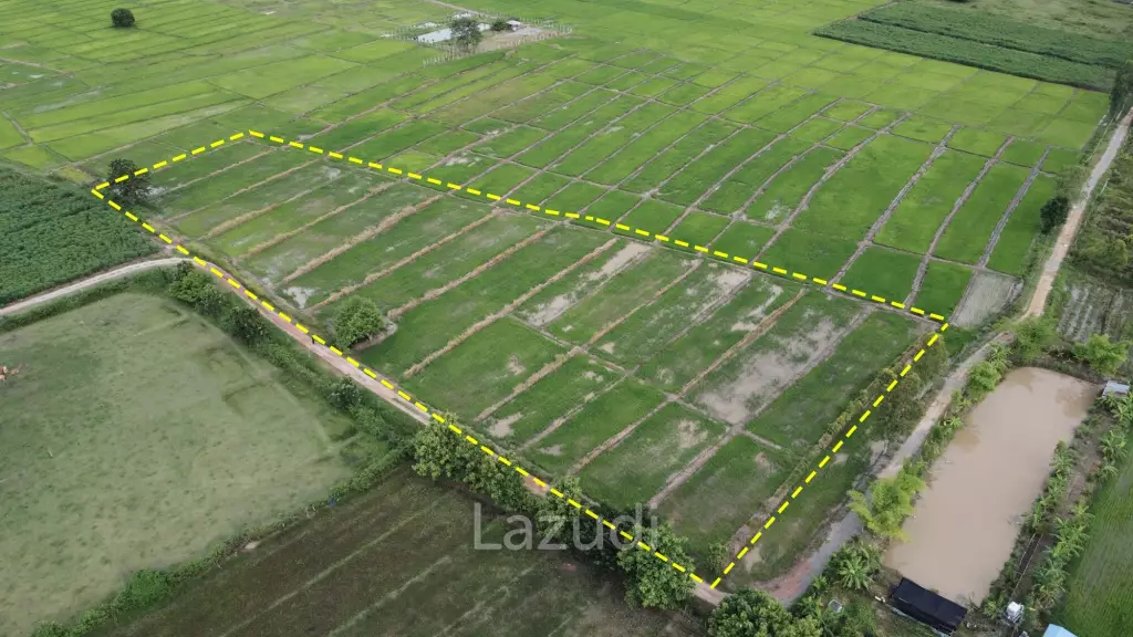 7 Rai Land For Sale With Mountain View in Huai Sak
