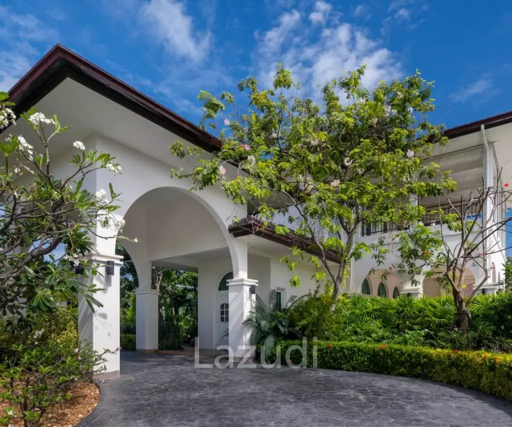 Luxury 5-BR Pool Villa at BelVida Estates: Ready to Move In on 2,267 sqm Plot