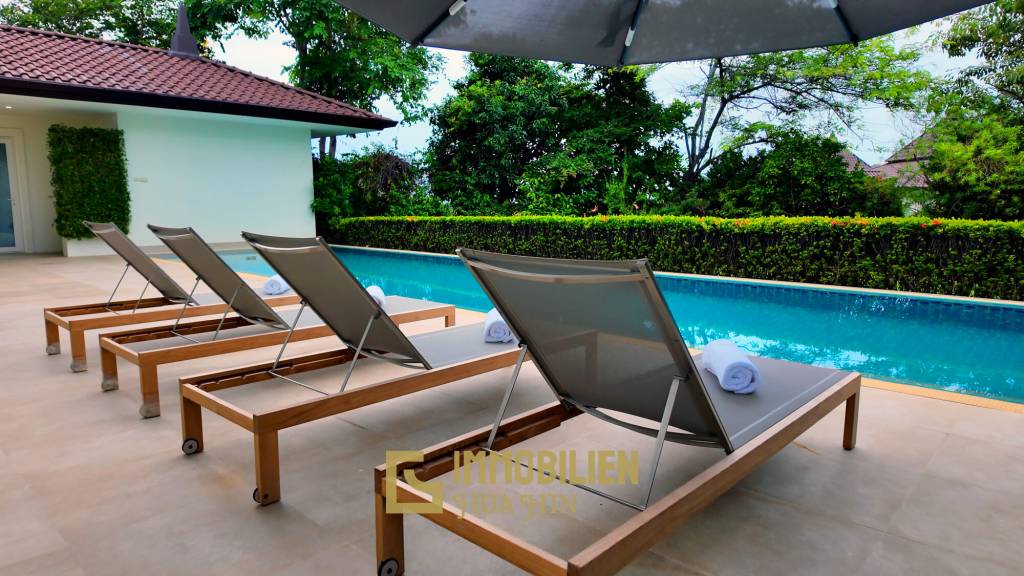 Luxus Pool Villa mit 6 Schlafzimmern und 5 Bädern