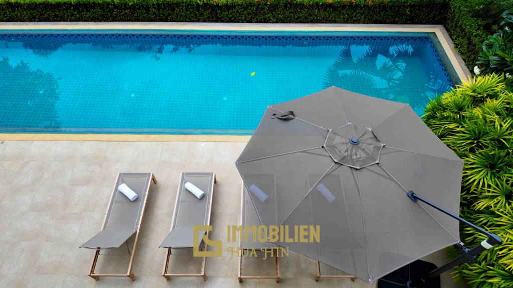 Luxus Pool Villa mit 6 Schlafzimmern und 5 Bädern