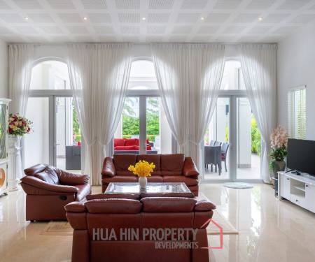 Belvida Estates: Grand, 6 Bedroom Executive Mansion