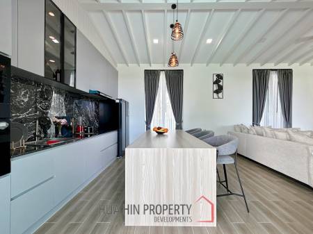 Brand New 5 Bedroom Pool Villa Close to Black Mountain