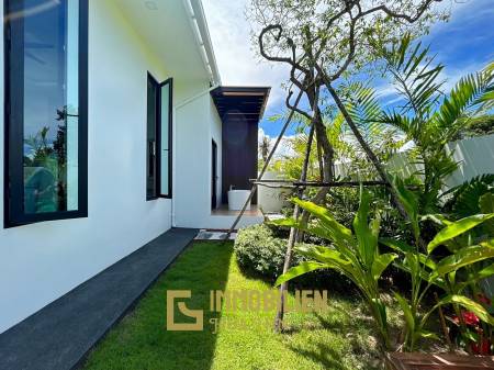 Brand New 5 Bedroom Pool Villa Close to Black Mountain