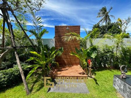 Toute nouvelle villa avec piscine et 5 chambres à coucher près de Black Mountain