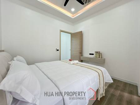 Brand New 5 Bedroom Pool Villa Close to Black Mountain
