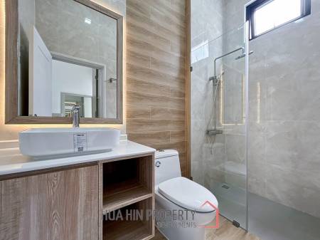 Brand New 5 Bedroom Pool Villa Close to Black Mountain