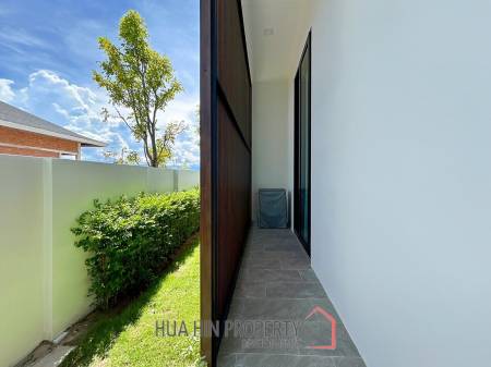 Brand New 5 Bedroom Pool Villa Close to Black Mountain