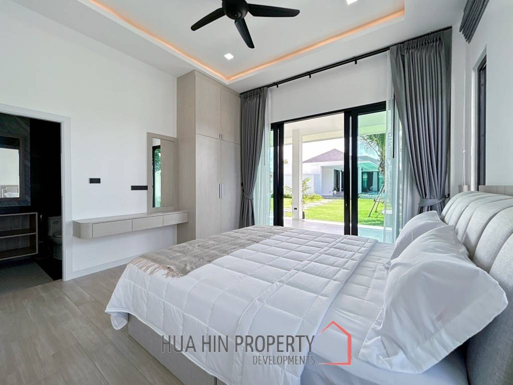 Brand New 5 Bedroom Pool Villa Close to Black Mountain