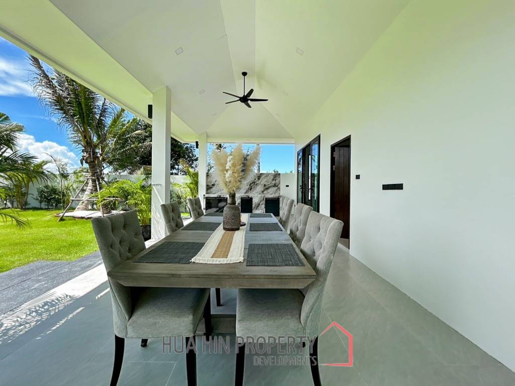 Brand New 5 Bedroom Pool Villa Close to Black Mountain