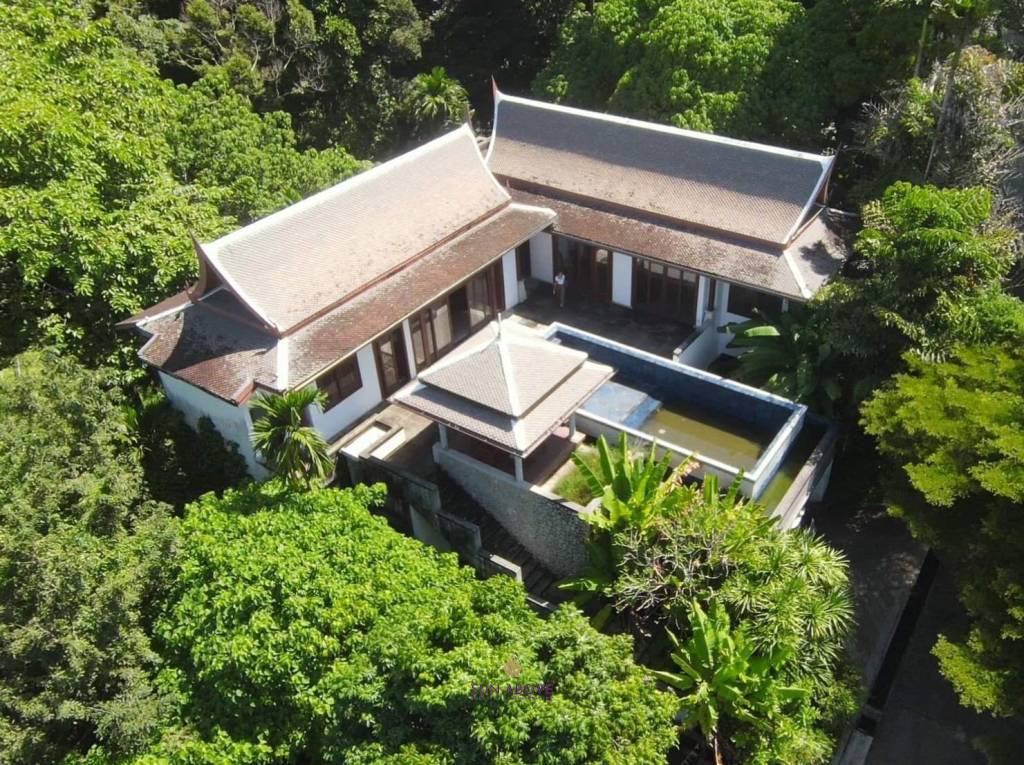 Sea View 4-Bedroom Villa For Sale At Baan Thai Surin Hills