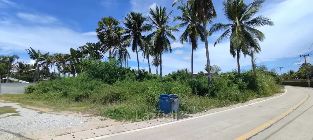 400 SQ.M. Plot Land for Sale in Huay Yai