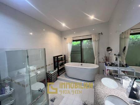 908 metro cuadrado 5 ` 3 Baño Villa de Venta