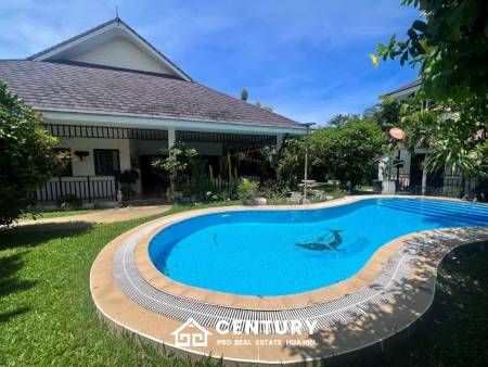 THE HEIGHT 2: Great Quality 5 Bed Pool Villa