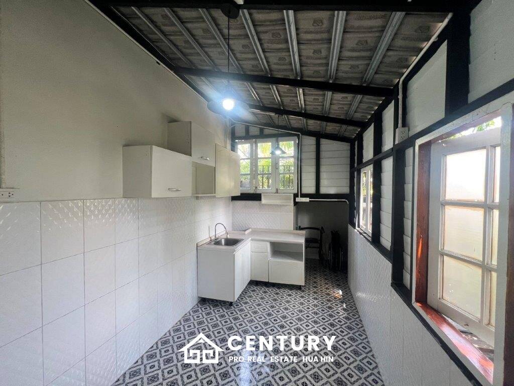 THE HEIGHT 2: Great Quality 5 Bed Pool Villa