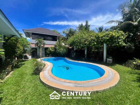 THE HEIGHT 2: Great Quality 5 Bed Pool Villa