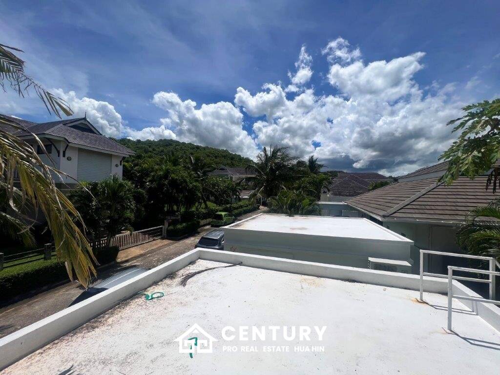 THE HEIGHT 2: Great Quality 5 Bed Pool Villa