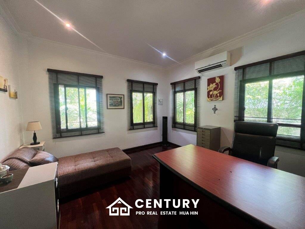 THE HEIGHT 2: Great Quality 5 Bed Pool Villa