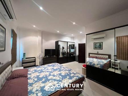 THE HEIGHT 2: Great Quality 5 Bed Pool Villa