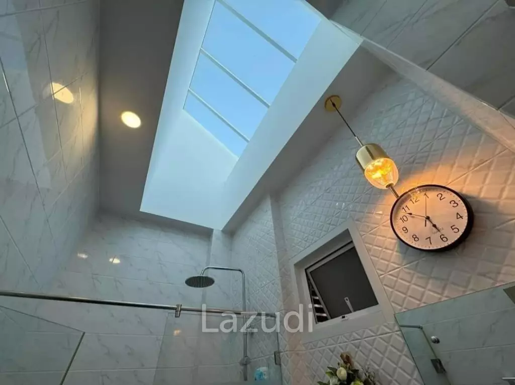 3 Beds 2 Baths 160 SQ.M. Baan Dusit Garden