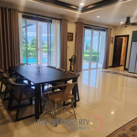 Emerald Scenery : 3 Bed 4 Bath Pool Villa