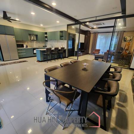 Emerald Scenery : 3 Bed 4 Bath Pool Villa