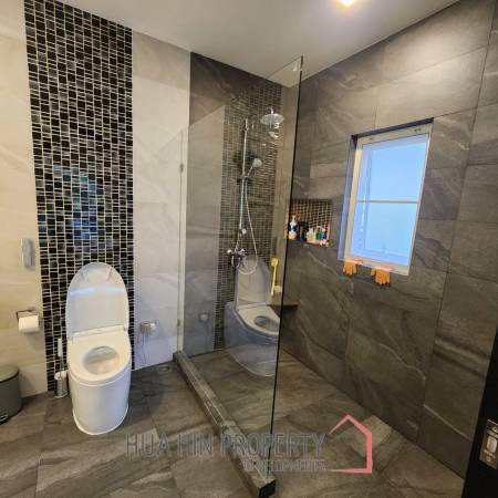 Emerald Scenery: 3 Bed 4 Bath Pool Villa