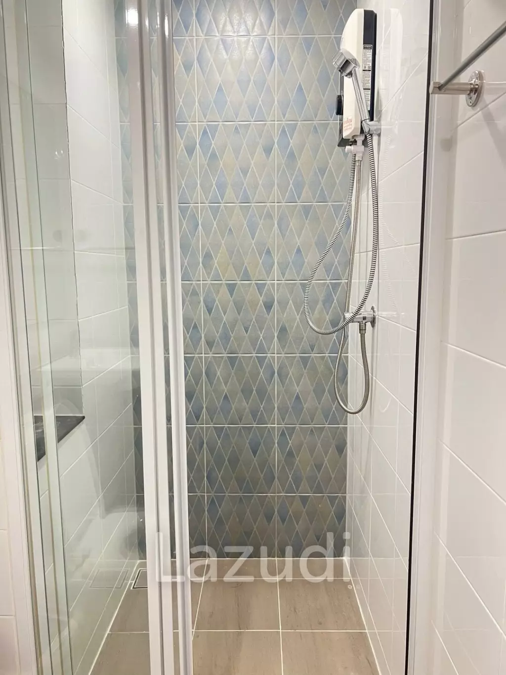 ขายคอนโด 1 ห้องนอน 32 ตรม. ที่ เอสเซ็นท์ วิลล์ เชียงราย