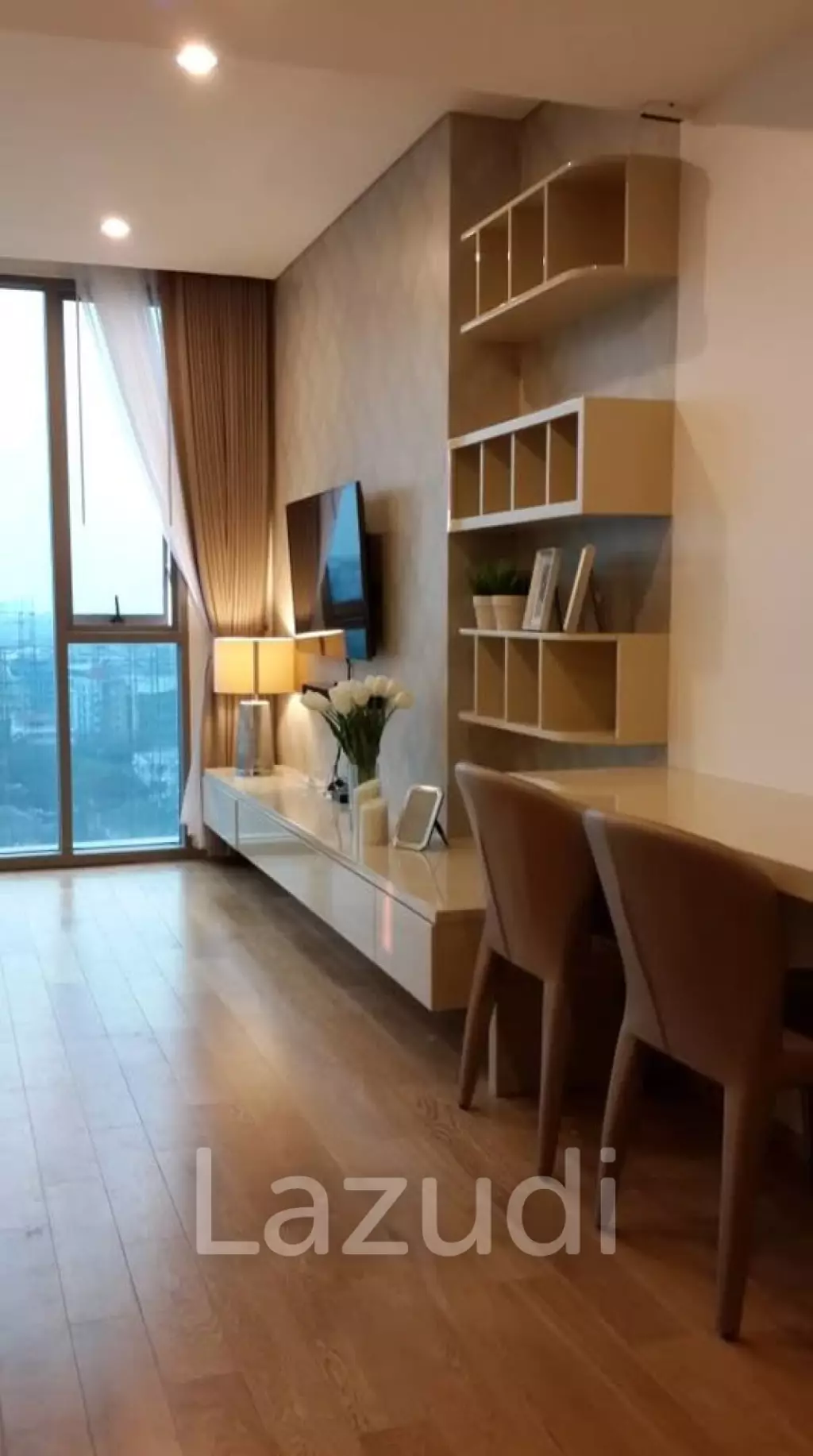1 Bed 1 Bath 45 SQ.M The Breeze Narathiwas