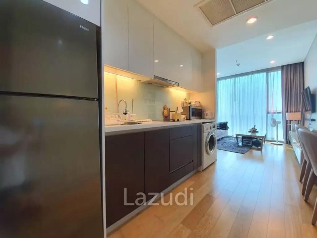 1 Bed 1 Bath 45 SQ.M The Breeze Narathiwas