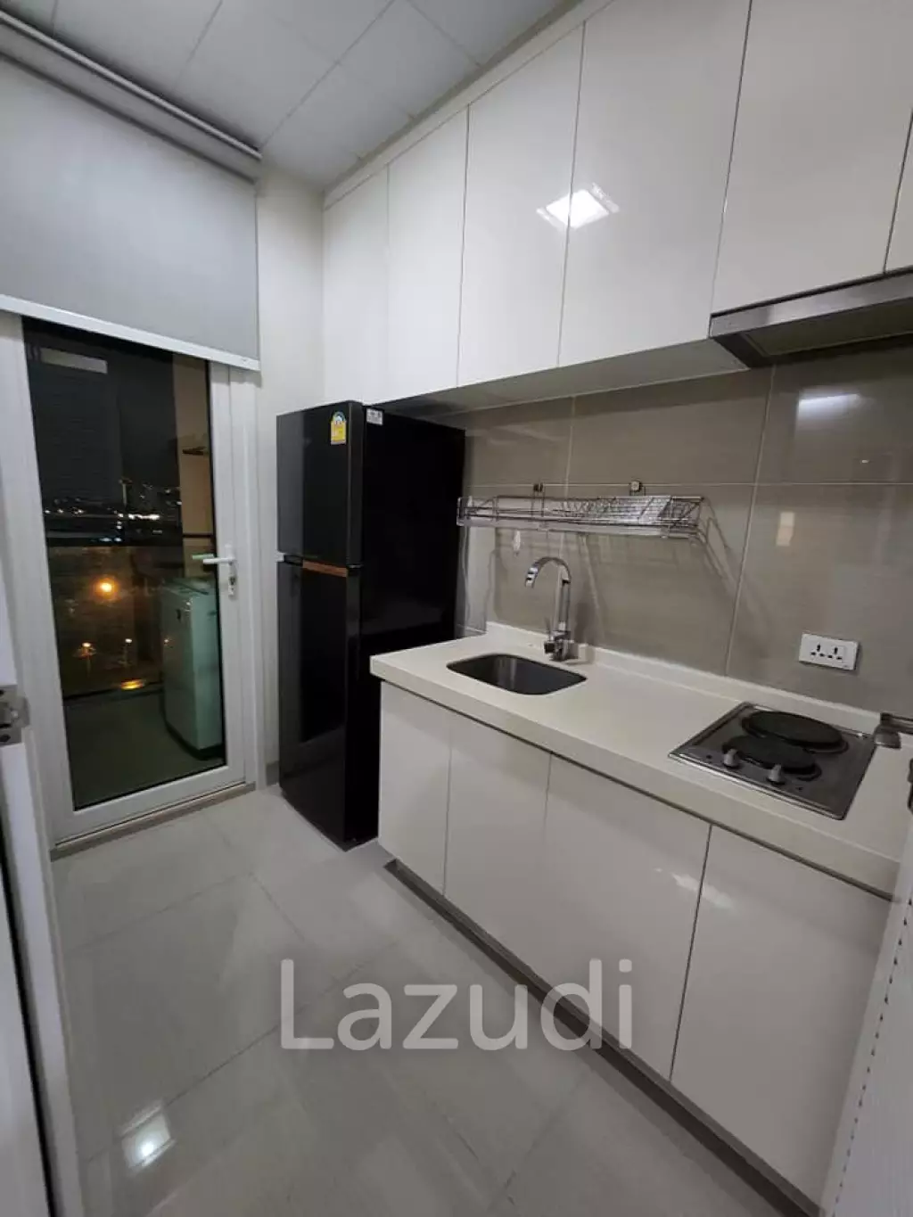 2 Bed 1 Bath 57 SQ.M T.C. Green Condominium