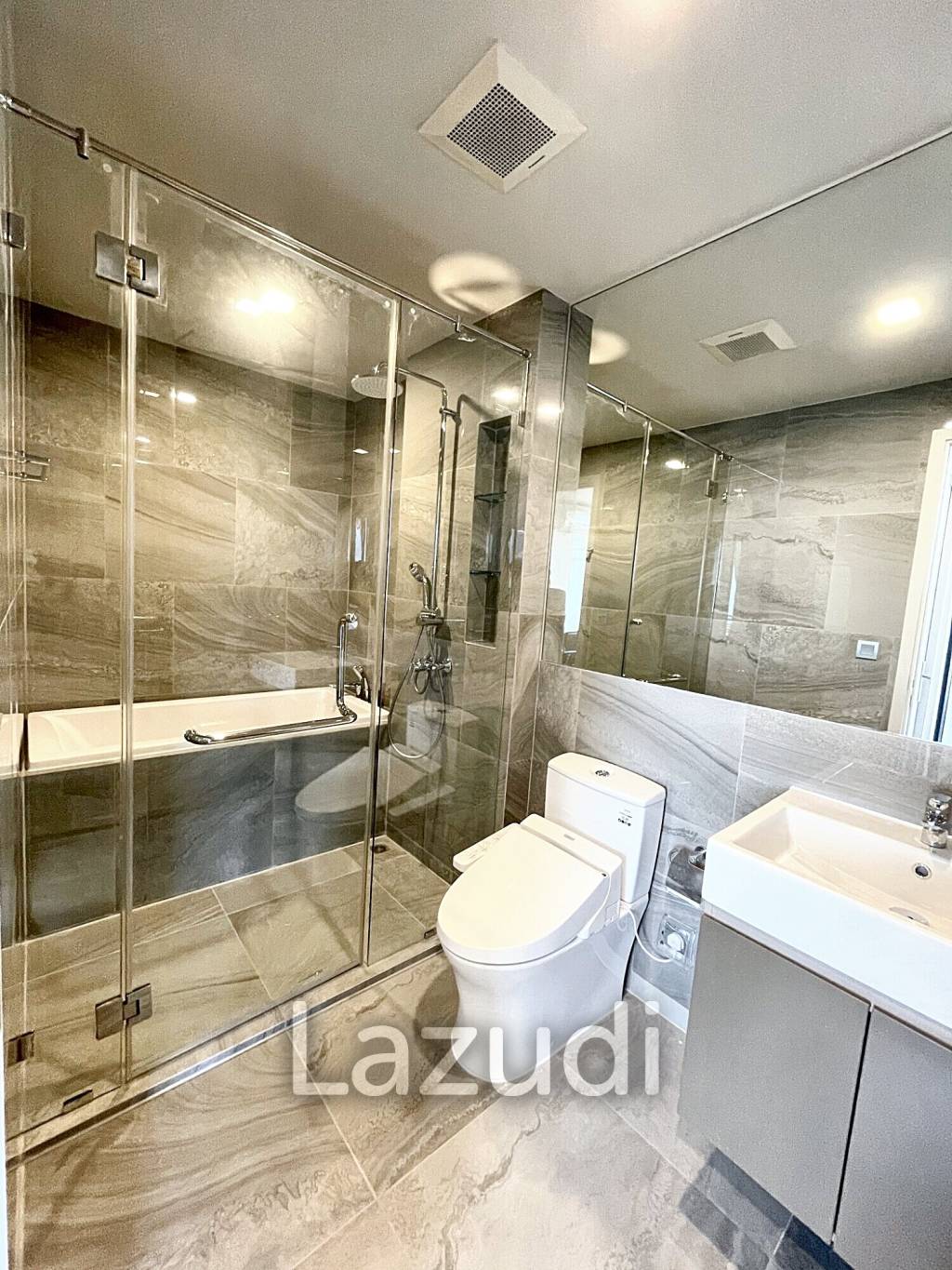 1 Bed 1 Bath 51 SQ.M  Ideo Q Sukhumvit 36