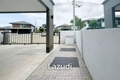 4 Bedroom 3 Bathroom 210 SQ.M Burasiri Bangna