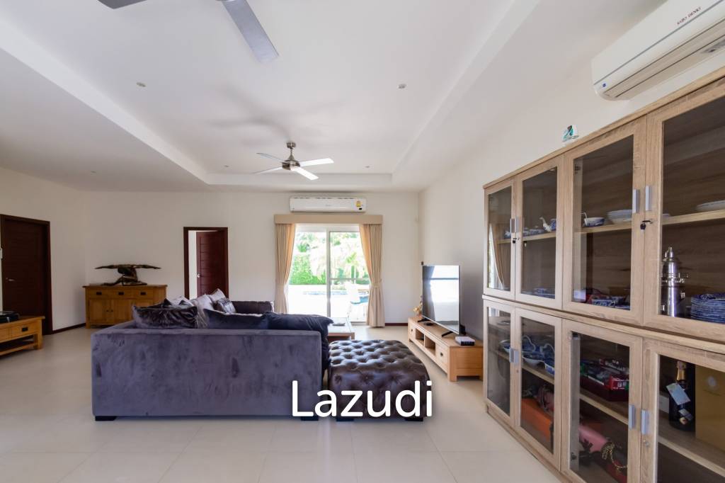 MALI PRESTIGE : Luxury 3 Bed Pool Villa