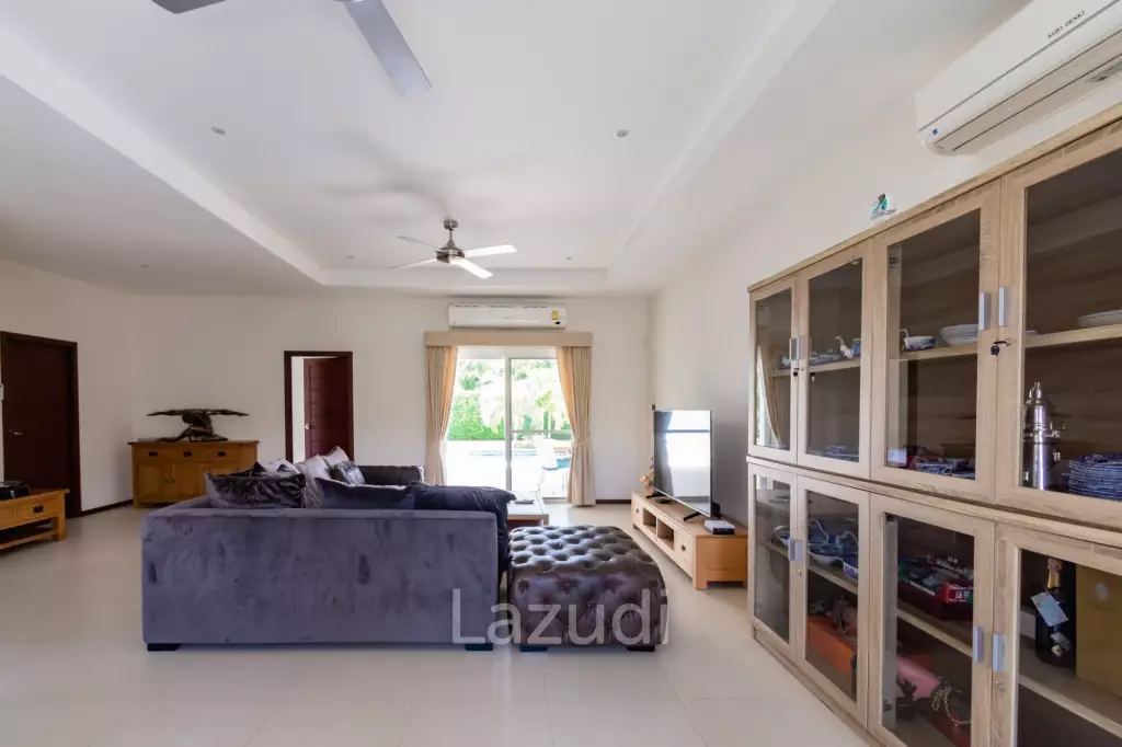 MALI PRESTIGE : Luxury 3 Bed Pool Villa