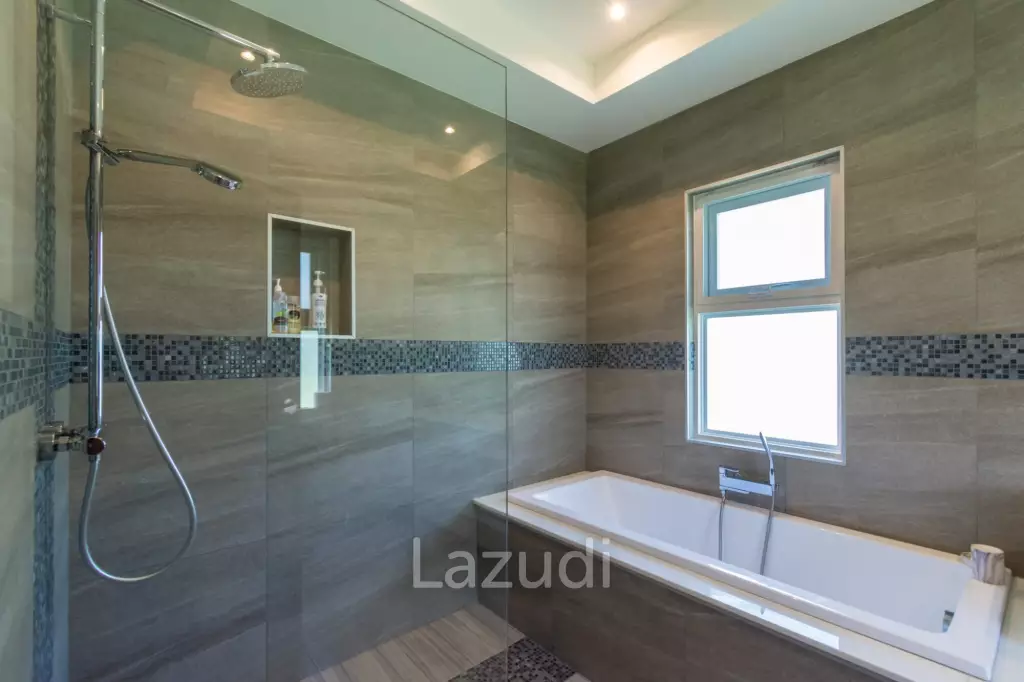 MALI PRESTIGE : Luxury 3 Bed Pool Villa