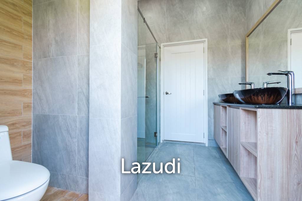 220 sqm modern pool villa in Hin Lek Fai Hua Hin