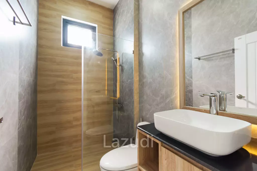 220 sqm modern pool villa in Hin Lek Fai Hua Hin