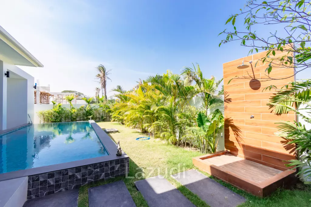 220 sqm modern pool villa in Hin Lek Fai Hua Hin