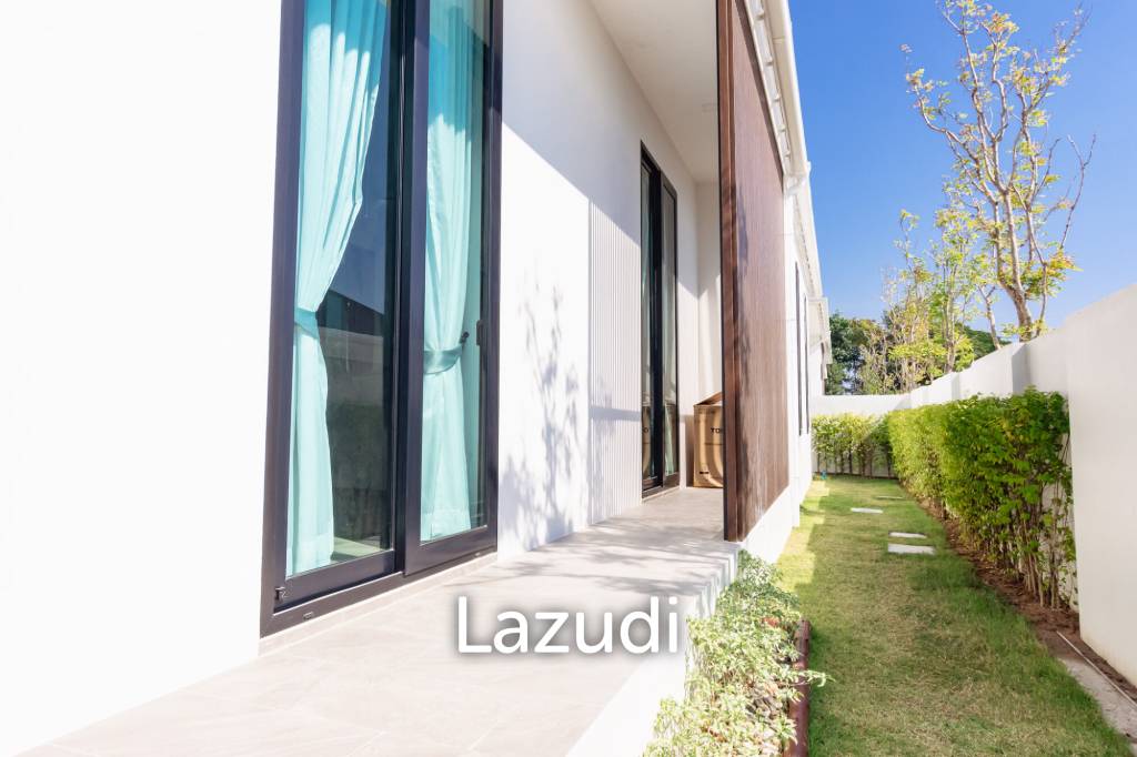 220 sqm modern pool villa in Hin Lek Fai Hua Hin
