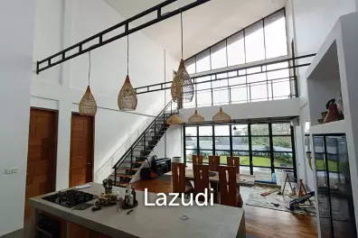 ELEGANT 4-BEDROOM VILLA WITH STUNNING DESIGN IN PECATU