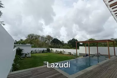 ELEGANT 4-BEDROOM VILLA WITH STUNNING DESIGN IN PECATU