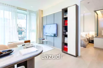 1 Bed 1 Bath 50.73 SQ.M. The Strand Thonglor